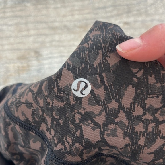 Lululemon Wunder Under High-Rise Tight *Full-On Luxtreme Brown Black Size 6 - Picture 4 of 6